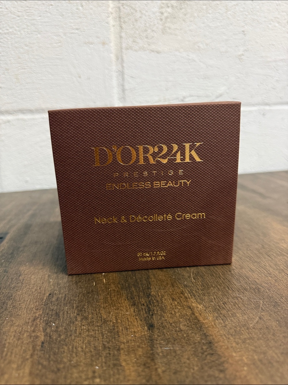 D’or24K Neck and Decollette Cream